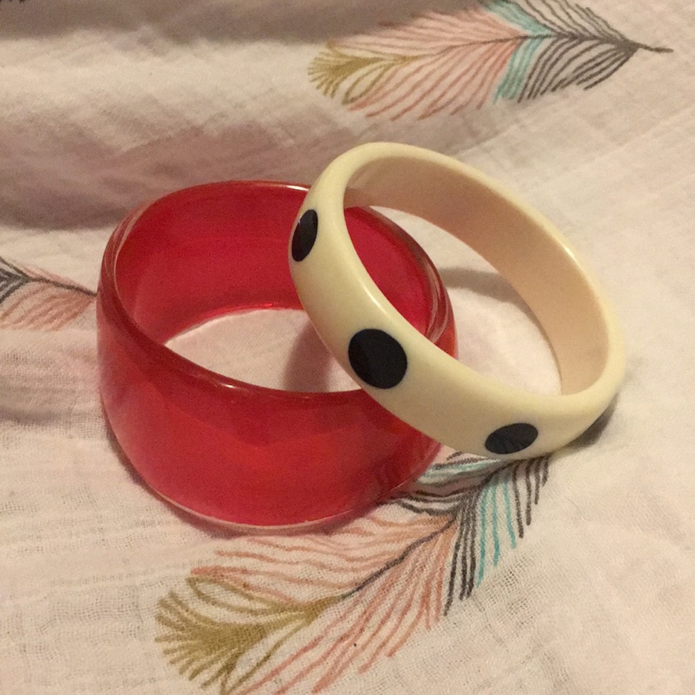 2 Bangles - Picture 2 of 2